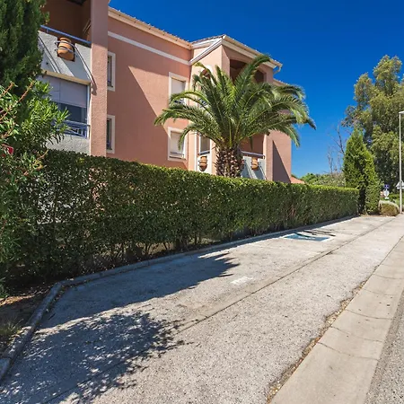 L'azur Borméen - Parking Privé Appartement Bormes-les-Mimosas